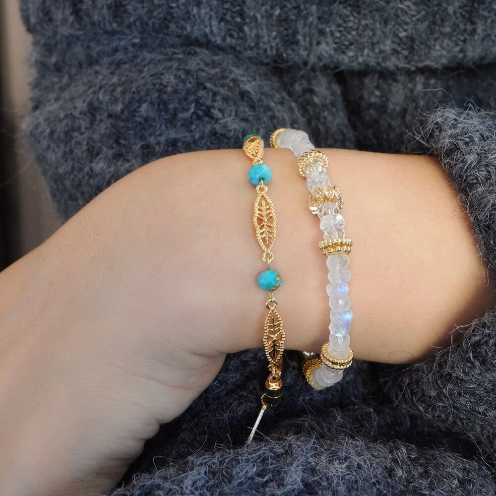 Glowy Moonstone Bracelet